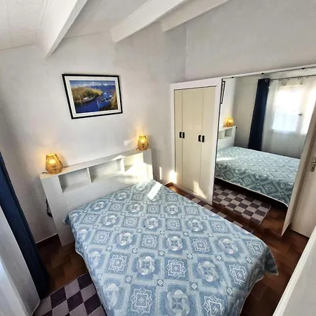 Helios - Appt T2 Cab Ou Mezz 5 Couchages Port Mae-1851 *