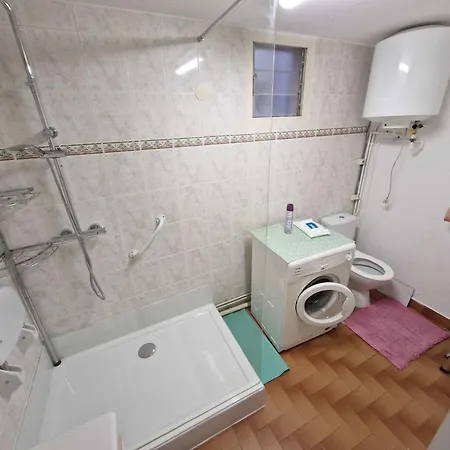 Helios - Appt T2 Cab Ou Mezz 5 Couchages Port Mae-1851 *